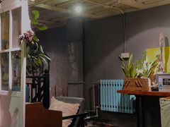 -84那年咖啡馆(李沧万达店)
