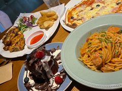 -JINNS锦时 steak&pizza(浸信会礼拜堂旧址店)