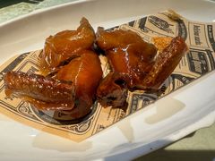 玻璃脆皮乳鸽-乔街深夜食堂·小龙虾·高压锅生蚝(杭州总店)