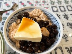 焦糖乌龙奶茶冰-堂屋糖水店(愚园店)