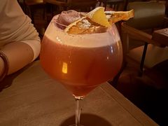 -FOUR PLAY BAR