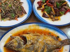 -缘来聚·徽菜名店(黄山宏村店)
