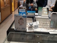 -宝岛眼镜·蔡司·依视路·青少儿近视防控验配中心(太白印象城店)