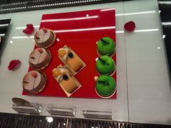 -Salon de The de Joel Robuchon(外滩18号店)