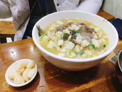 牛肉泡馍-刘信牛羊肉小炒泡馍(回民街店)