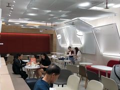 -奈雪的茶(华侨城创意园店)