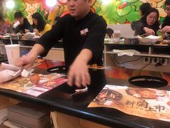 -呷哺呷哺(世贸.工三店)