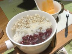 酒酿红豆薏米羹-炖物24章·顺时轻养茶(杭州大厦店)