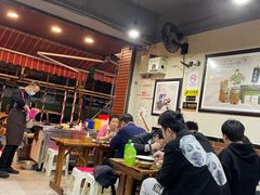 大堂-朱大嘴肥肠血旺(福字街店)