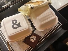 -BUTTERFUL&CREAMOROUS 黄油与面包(西单大悦城店)