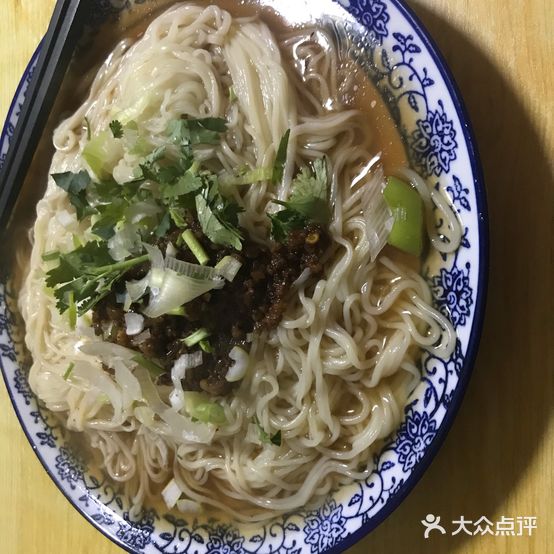 光明正宗兰州抻面