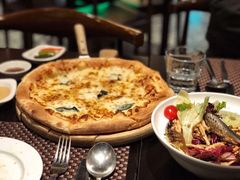 芝士披萨-TAMATI(巴黎贝甜韩式西餐厅店)