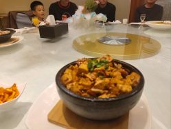 -鑫淼餐饮娱乐中心(江东街店)