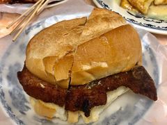 猪扒猪仔包-渔记茶餐厅(渔村店)