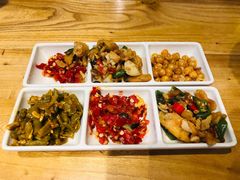 -湘人龙记老长沙米粉(华普国际大厦店)