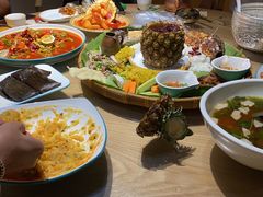 -傣家寨花园主题餐厅