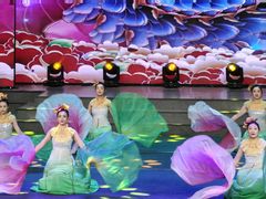 -南风大剧院莎梦二人转剧场