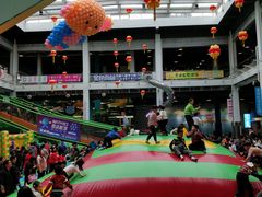 -蒙特利亲子乐园