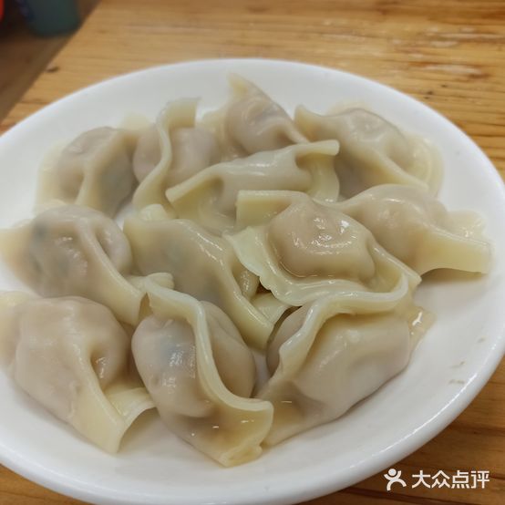 正宗东北人饺子馆(响石广场店)