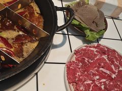 -扎起市井老火锅(乐山总店)