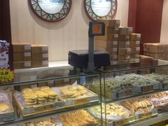 面包甜点陈列柜-老鼎丰(靖宇街总店)