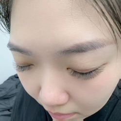 -七彩虹美甲美睫 半永久