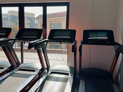 -乐刻运动(闵行永德路地铁站店)