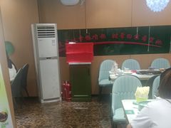 -满兴咱妈烀饼铁锅炖(兰州北街店)