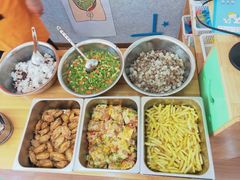 -红黄蓝幼儿园(颐东苑店)