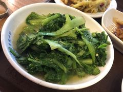 -同济大学本部学苑饮食广场