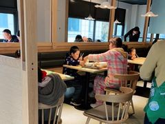 用餐区-老乡鸡(旭辉御府店)