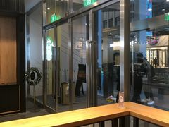 -星巴克(六合路店)