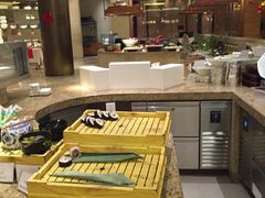 -华邑酒店·鲜艳全日自助餐厅