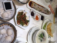 -鸿星海鲜酒家(格兰中心店)