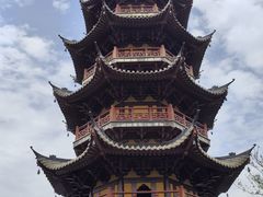 -龙华寺