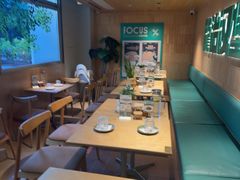 -龙治汉堡(中华城店)