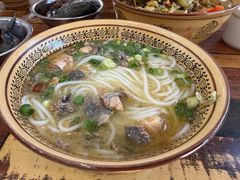 -正宗李家土鸡米线店