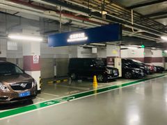 -北京银泰中心-停车场