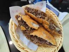 -方中山胡辣汤(成都首店)