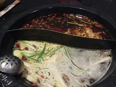 -宽板凳老灶火锅(簋街店)