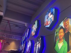 -沪小胖·小龙虾·蓝龙王(八佰伴店)