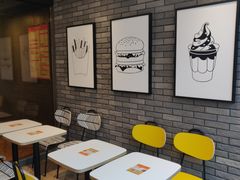-麦当劳(杭州国际服装城店)