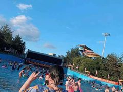 -欢乐水魔方水世界