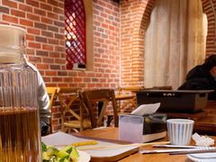 大堂-疆里疆外·和田烤肉·清真