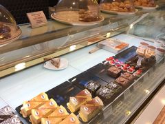-MADO冰淇淋咖啡馆(淘金店)