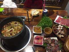 -滇藏石锅宴(崇仁巷老店)