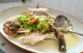 Steamed Bamboo Shell Fish with Oil and Salt