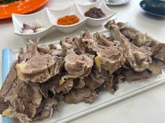 -三江源美食城