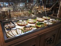 -胖姐渔村(中源大道店)