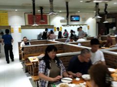 大堂-冯老二羊肉串